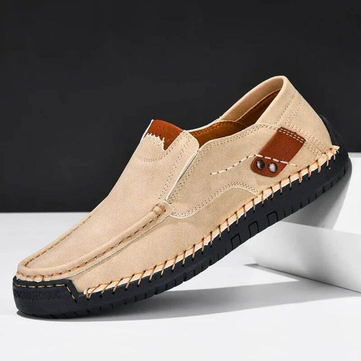 Ortopediset slip-on-kengät jalkaholvitukella