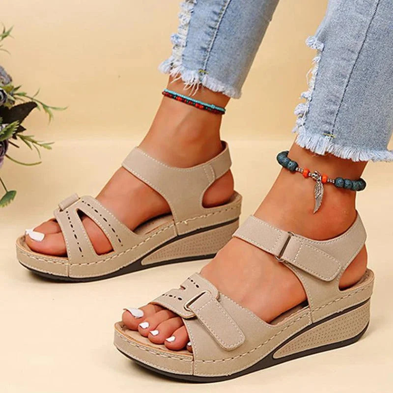 Bekväma ortopediska sandaler för damer
