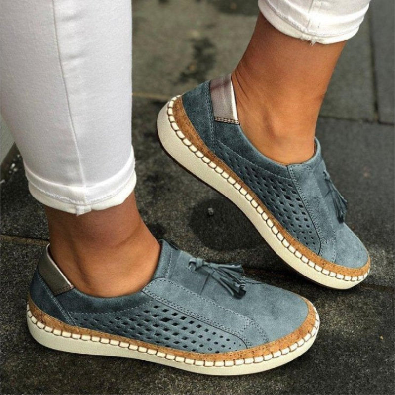 Andningsbara slip-on skor för kvinnor, idealiska för vardagsbruk