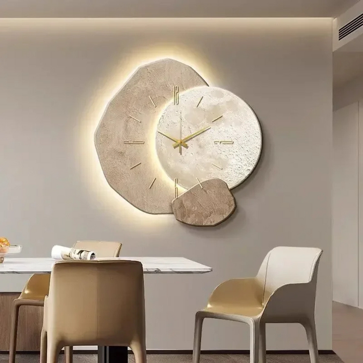 Modern minimalistisk väggklocka med ljus