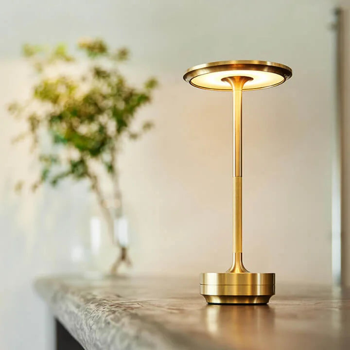 Trådlös dimbar LED-bordslampa