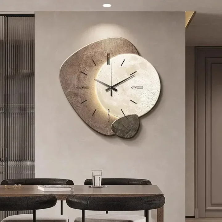 Modern minimalistisk väggklocka med ljus