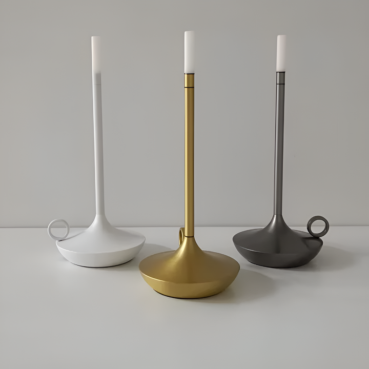 Genopladelig bordlampe med lys