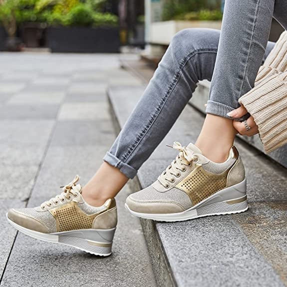 Forhøjede kilehæl sneakers til kvinder
