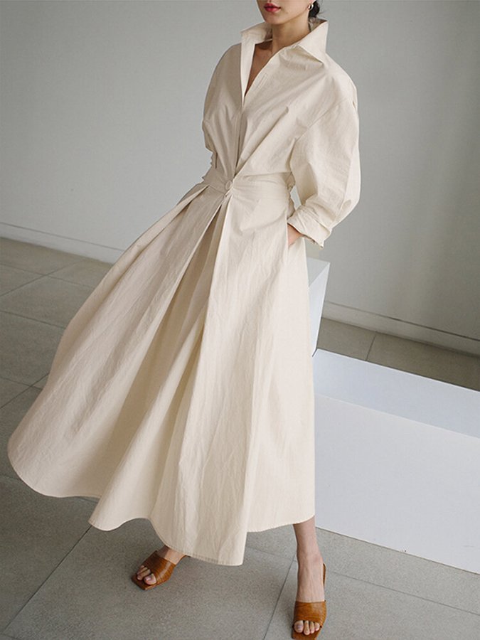 Elegant maxiklänning med sofistikerad drapering
