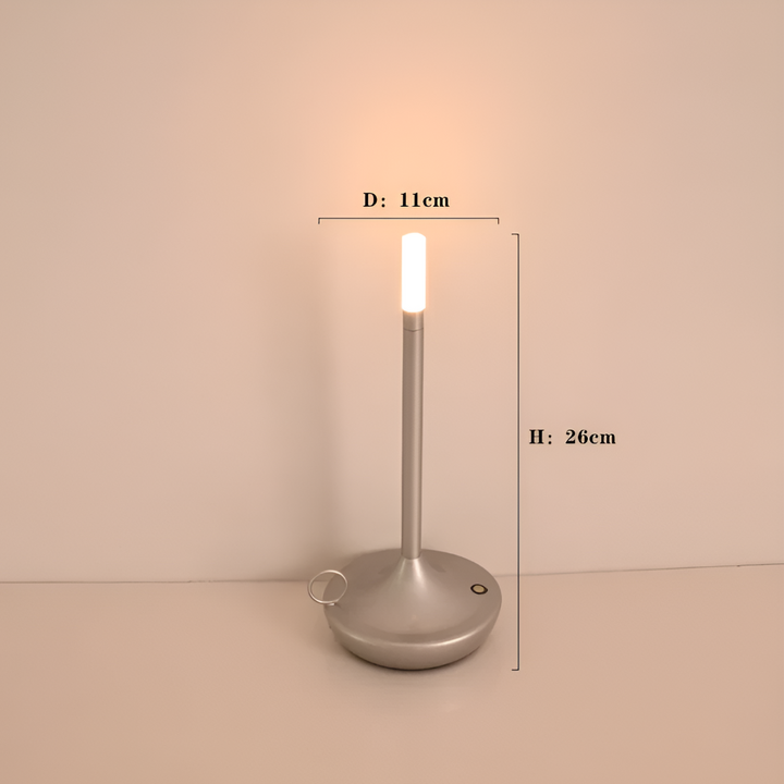Genopladelig bordlampe med lys