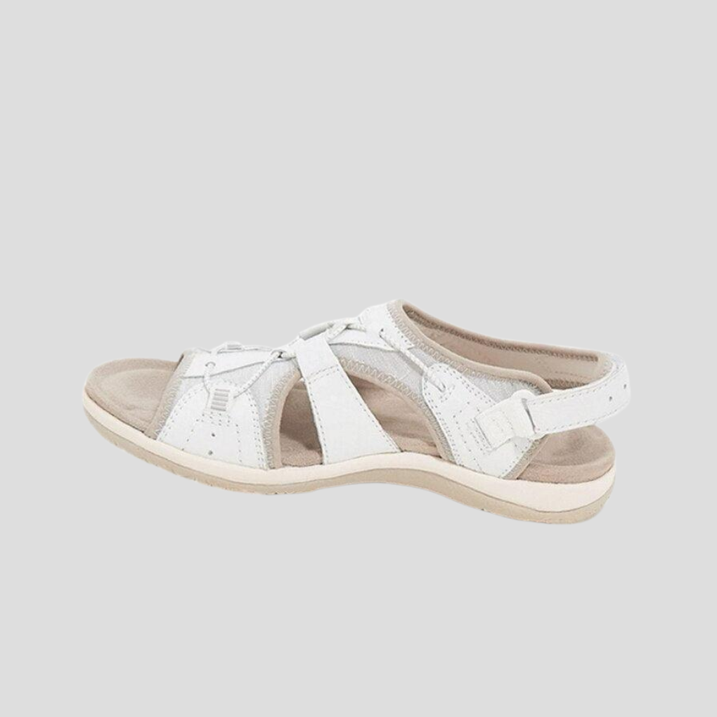Kvinners sandaler med stropper