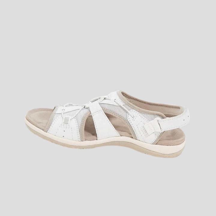 Kvinners sandaler med stropper