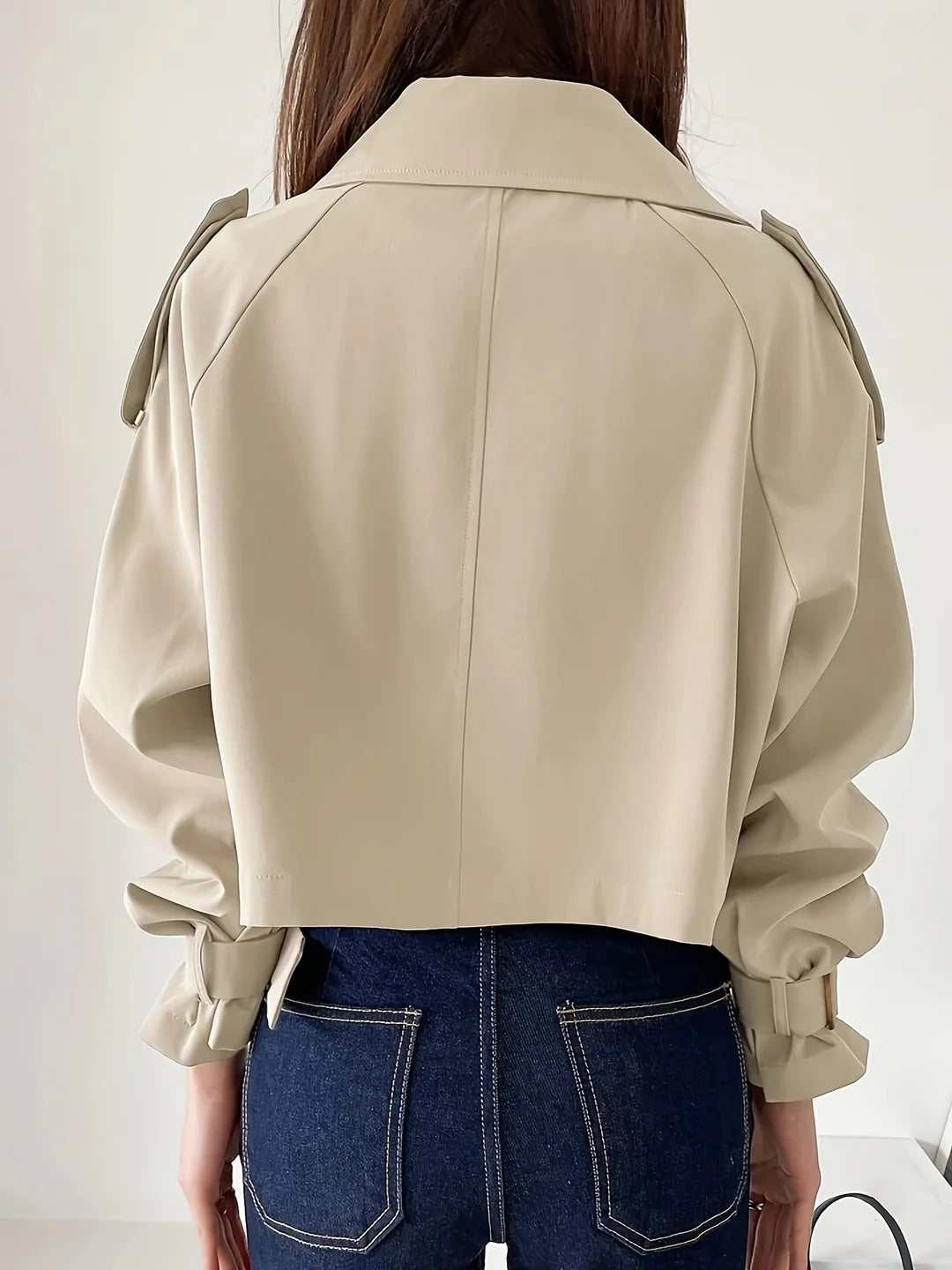 Afslappet kort trenchcoat
