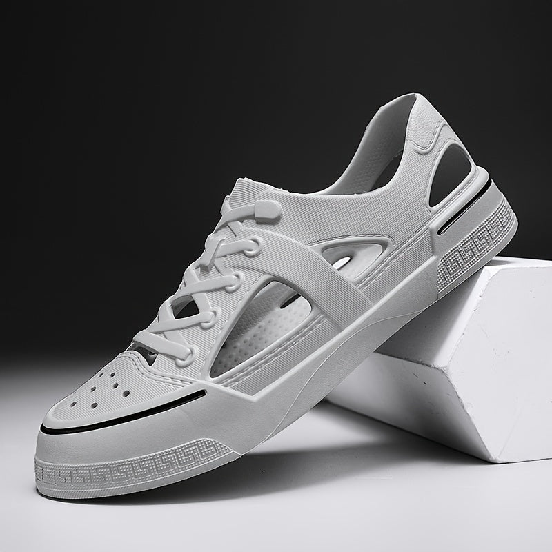 Letvægts vandsko i sneakersstil til aktive eventyr