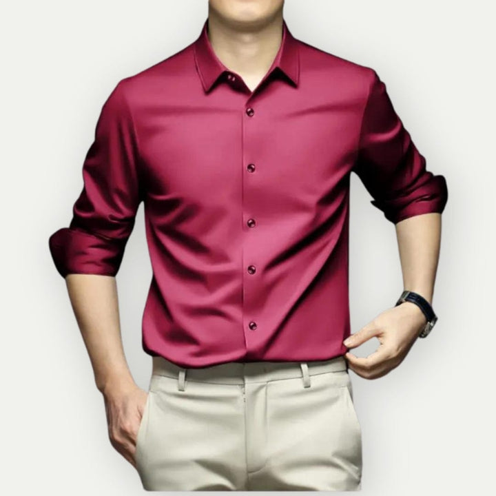 Stryge- og krølfri herreskjorte i moderne slim fit