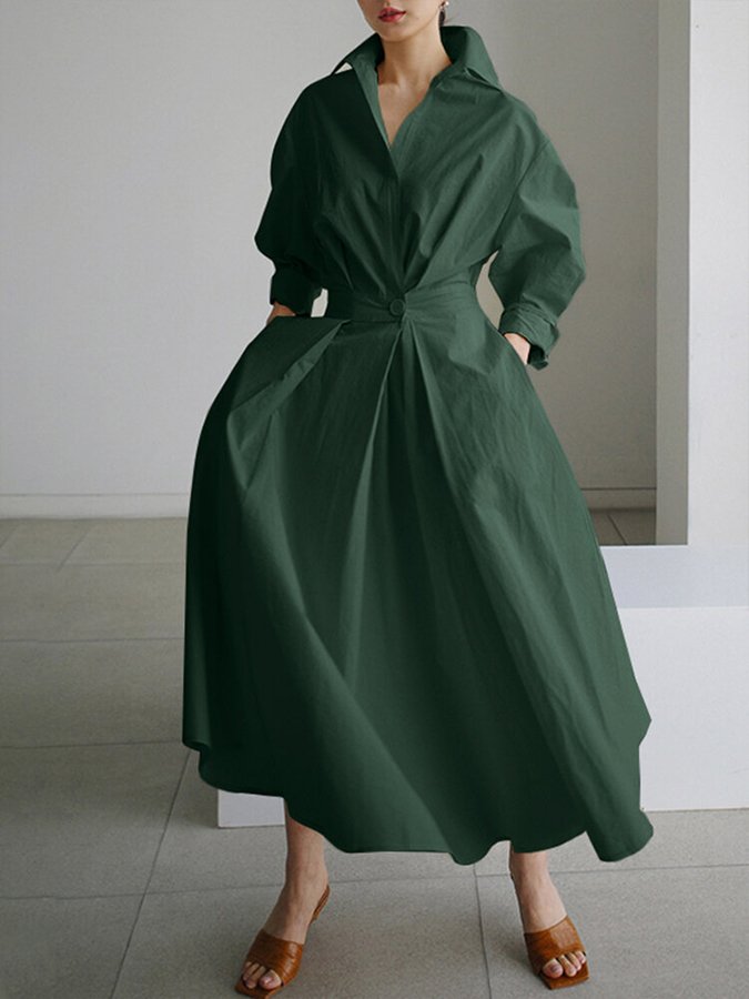 Elegant maxiklänning med sofistikerad drapering
