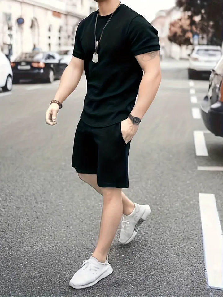 Oversized set med enfärgad T-shirt och shorts för män