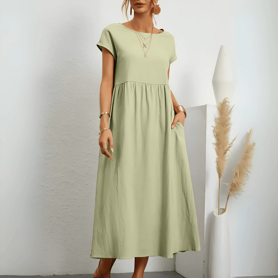 Damklänning i vintage-mjukt tyg och lätt sommarväv, maxi