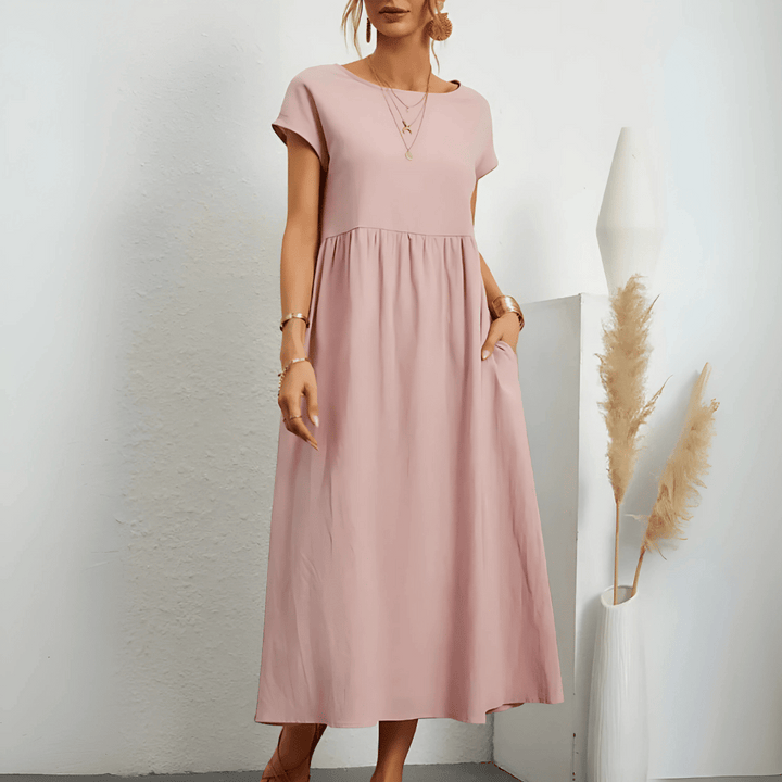 Damklänning i vintage-mjukt tyg och lätt sommarväv, maxi