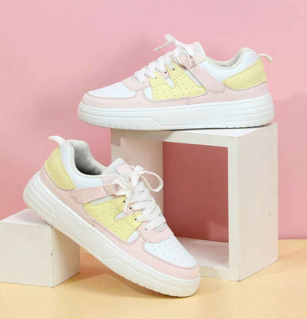 Farverige sneakers til damer med komfort og stil