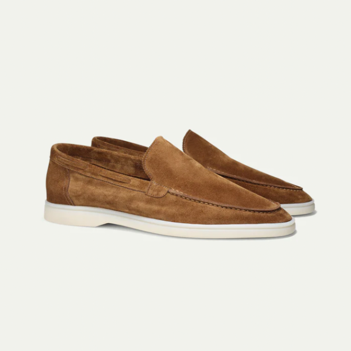 Lyxiga handgjorda loafers i mocka för herrar – tidlös elegans och komfort