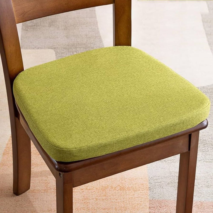 Ergonomisk siddepude i blødt stof med svamp