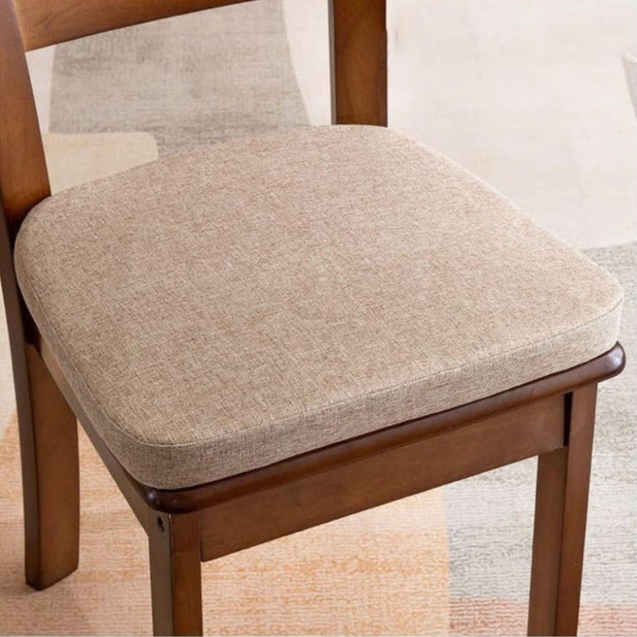 Ergonomisk siddepude i blødt stof med svamp