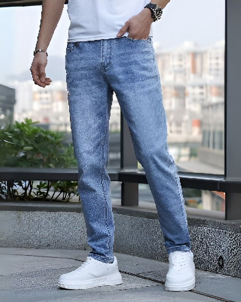 Enfargede, afslappede herrejeans