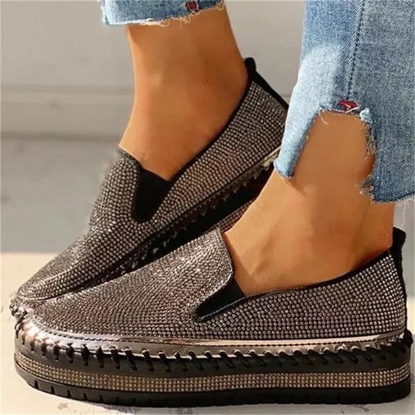 Luksuriøse slip-on-sko med glitrende detaljer til kvinder