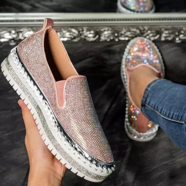 Luksuriøse slip-on-sko med glitrende detaljer til kvinder