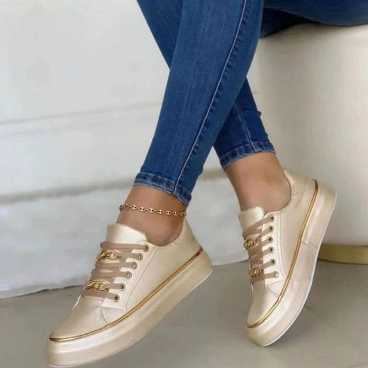 Trendy sneakers til kvinder med moderne streetstyle