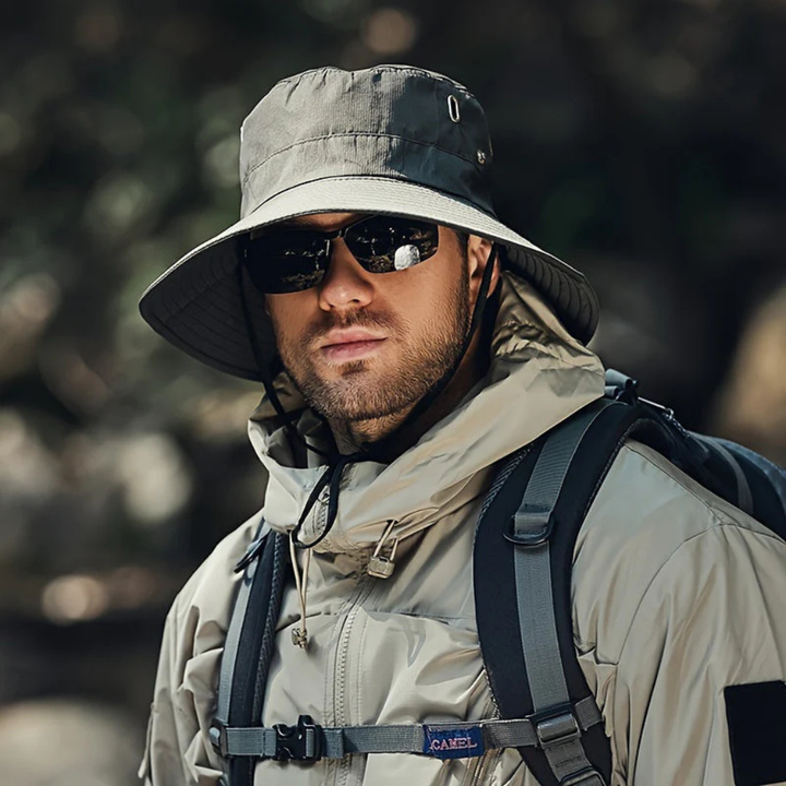 Aurinkohattu – UV-suoja vaellukselle ja rannalle