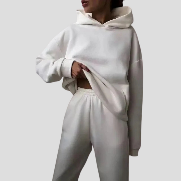 Joggedress med hettegenser og joggebukser