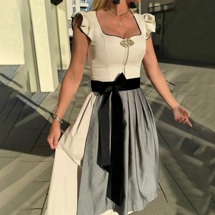 Dirndl-kjole for kvinner