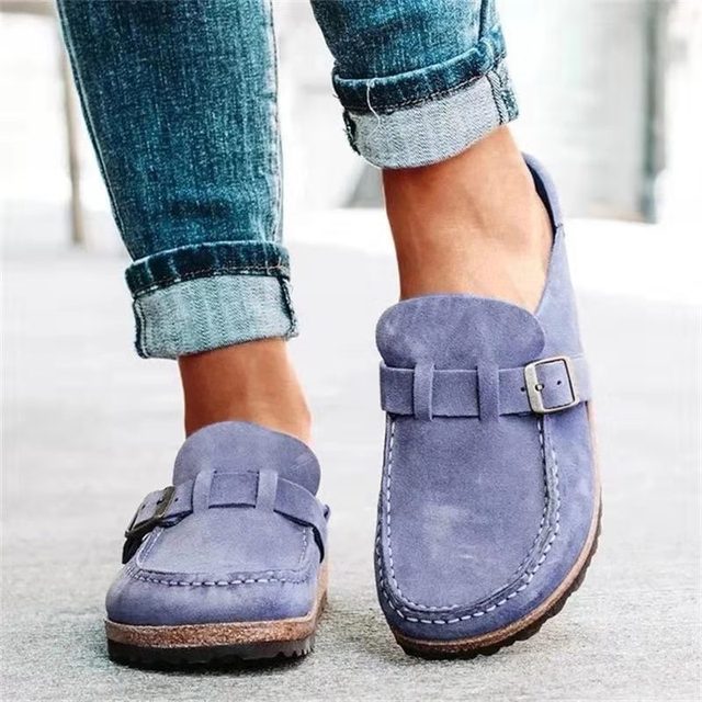 Loafers i børstet stoff for damer i tidløs Old Money-stil