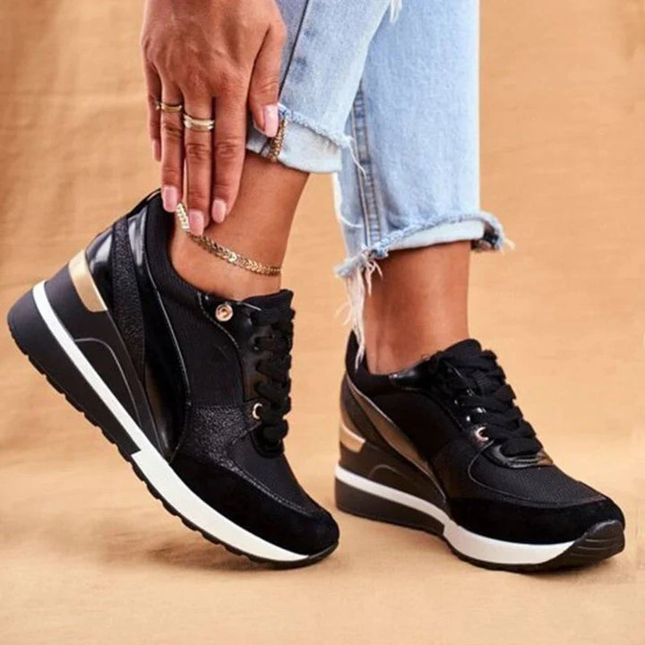 Lette strikkede sneakers med støtte for fotbuen og minneskum