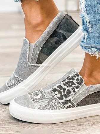 Lette espadriller til kvinder med sommerlig elegance