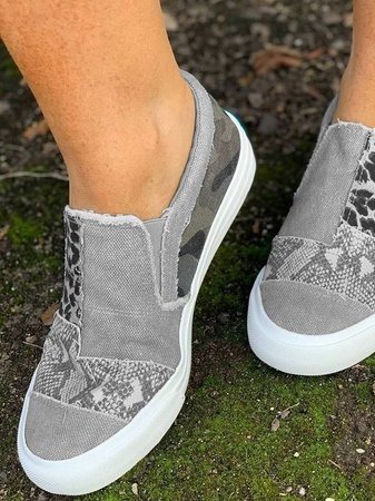 Lette espadriller til kvinder med sommerlig elegance