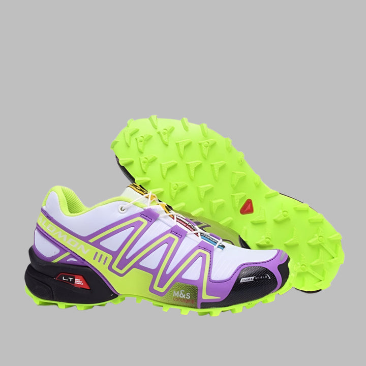 Wandelsneakers, ontworpen voor duurzaamheid en comfort tijdens diverse outdoor activiteiten.
