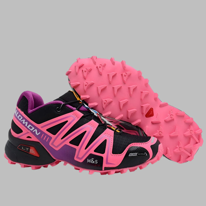 Wandelsneakers, ontworpen voor duurzaamheid en comfort tijdens diverse outdoor activiteiten.