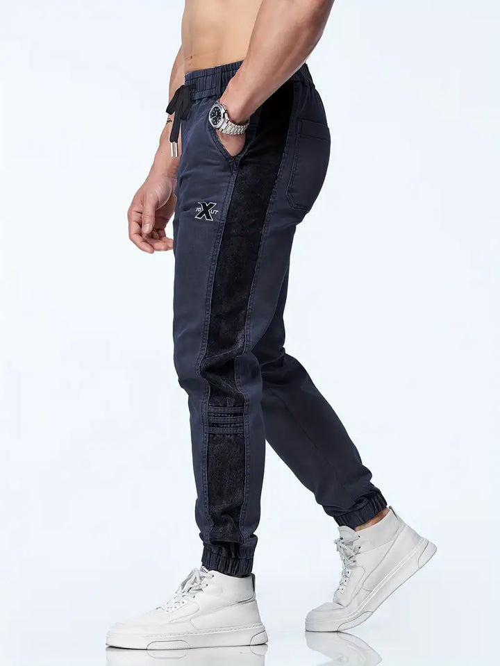 Avslappnade joggingbyxor i haremsmodell med smal passform - chic street style