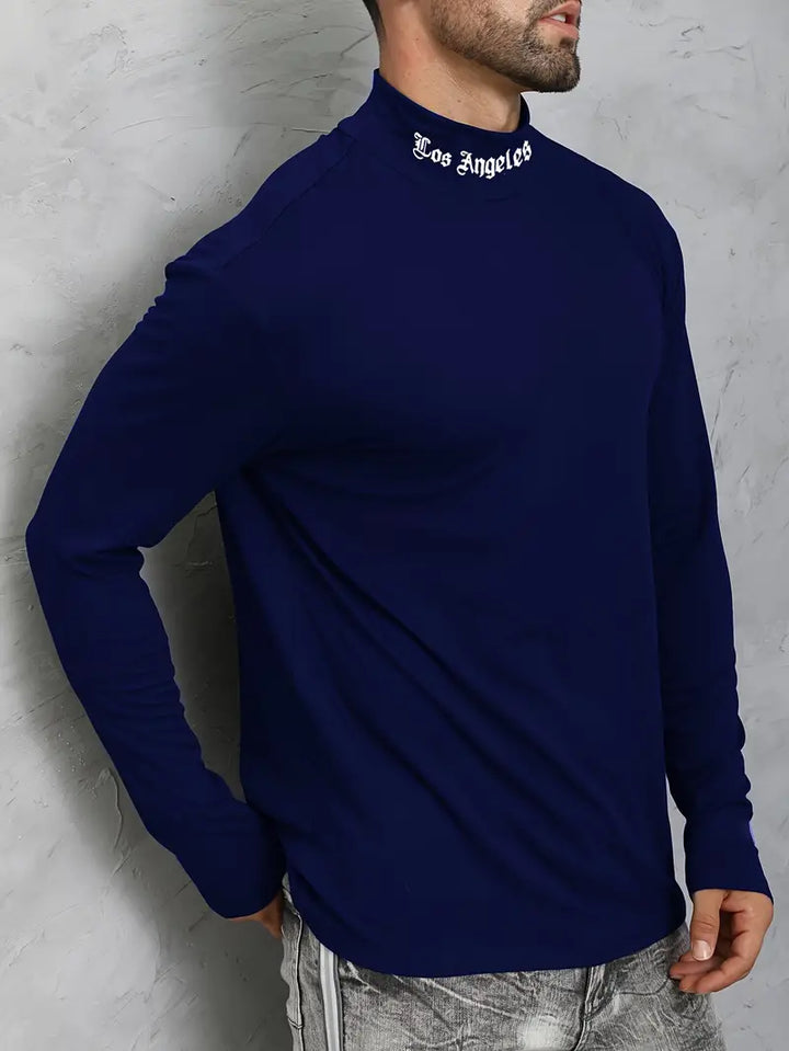 Robb - Enkel t-shirt med smal passform och polokrage med tryck